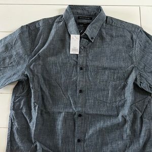Blue short sleeve Banana Republic shirt, never worn, brand new with tags.